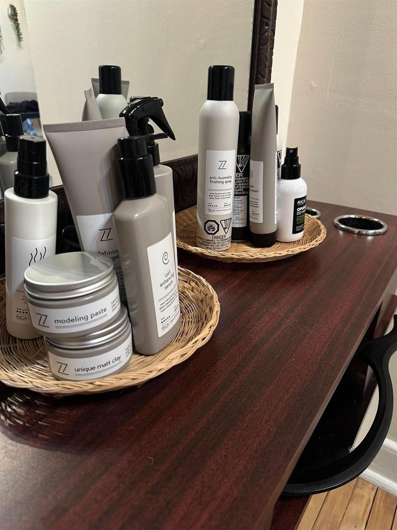 The salon at Fresh Salon Beechwood, view 11