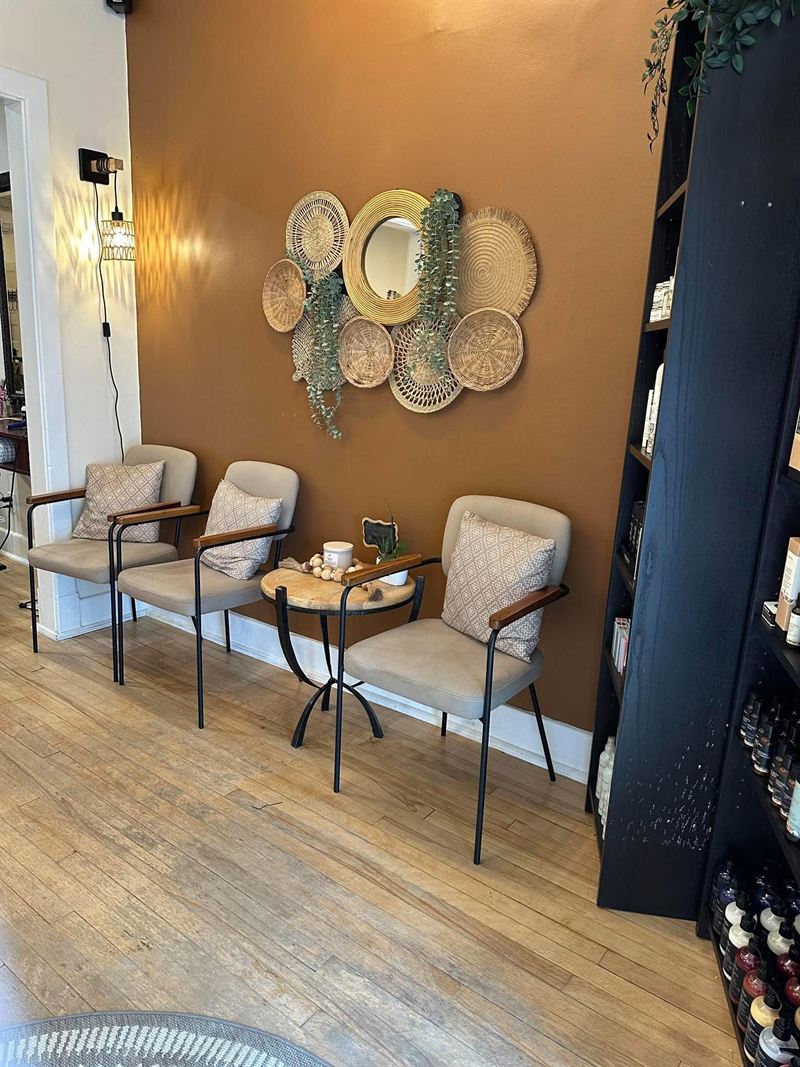The salon at Fresh Salon Beechwood, view 13